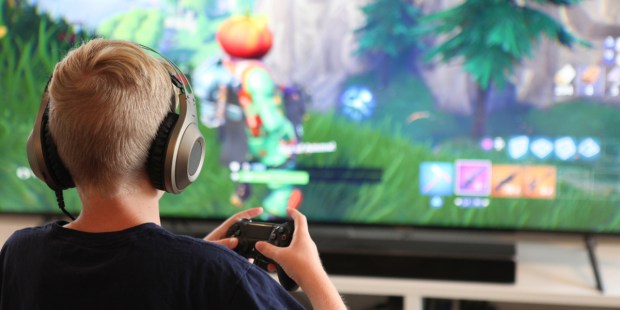 BOY,VIDEO,GAMES,FORTNITE