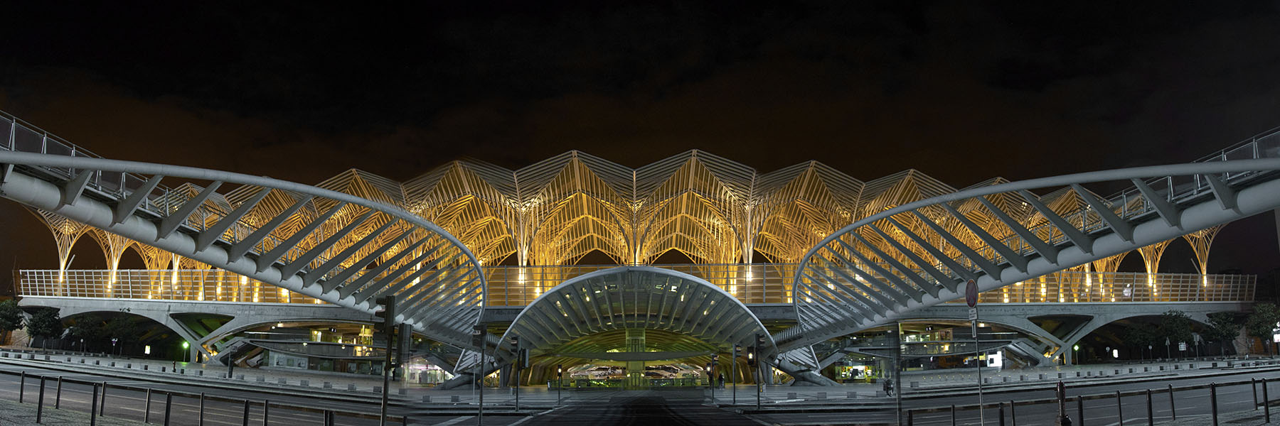 GARE DO ORIENTE STATION