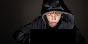 «La pornografía está en 8 de cada 10 confesiones»