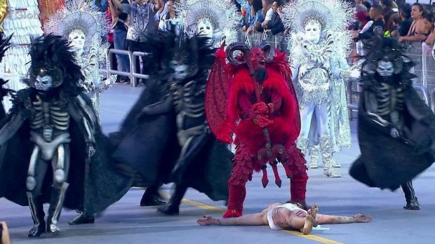 carnaval 2019 Gaviões da Fiel diabo Jesus