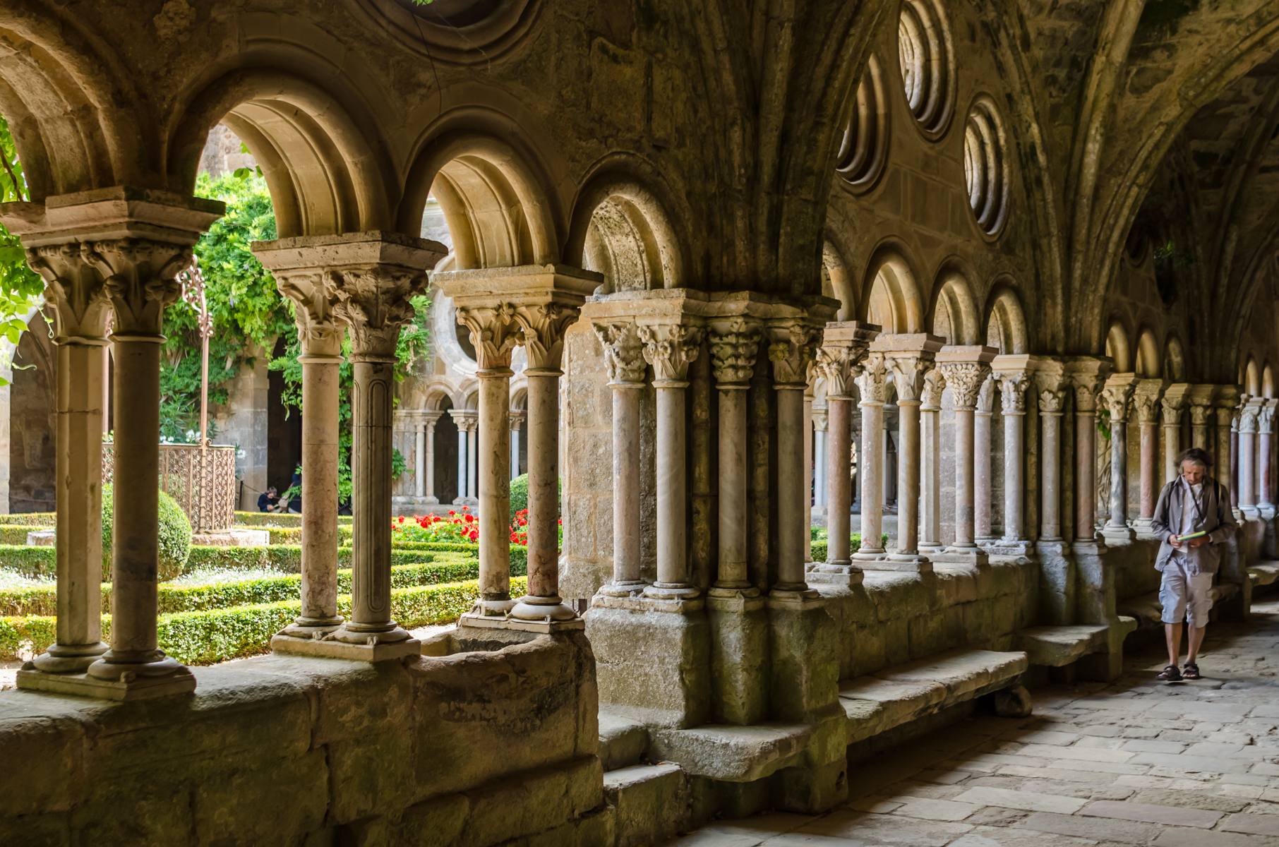 FONTFROIDE CLOISTER