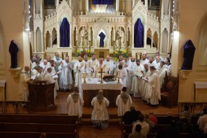 ¿Cuáles son los ritos latinos de la Iglesia católica?