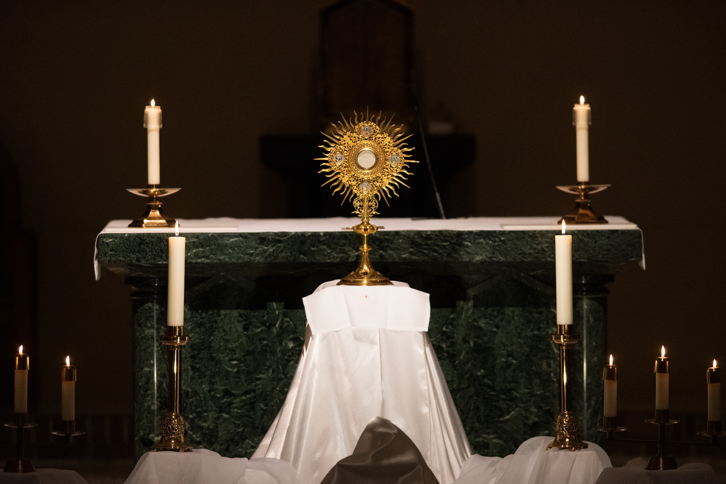 ADORATION,24 HOURS FOR THE LORD,POPE FRANCIS,LENT
