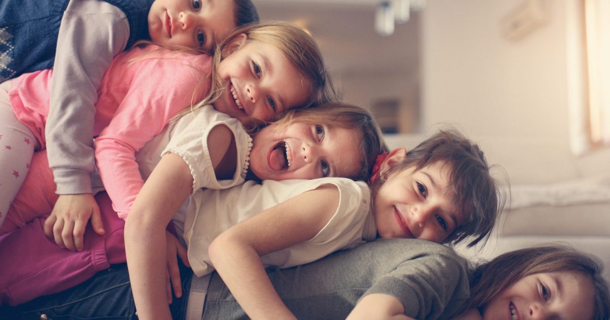 9,7 mil resultados de imágenes, fotos de stock e ilustraciones libres de  regalías para Family and friends quotes | Shutterstock, image size:1200x800