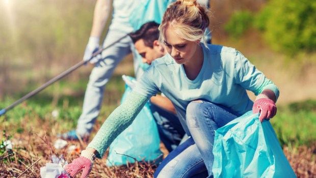 VOLUNTEER