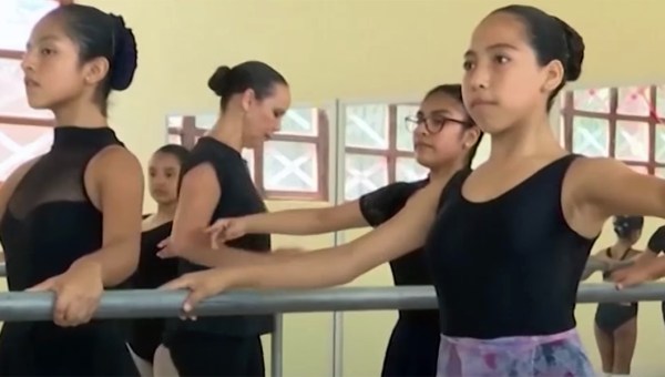PERU BALLET CLASSES