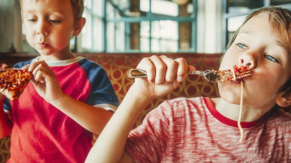 CHILDREN, EATING, PASTA