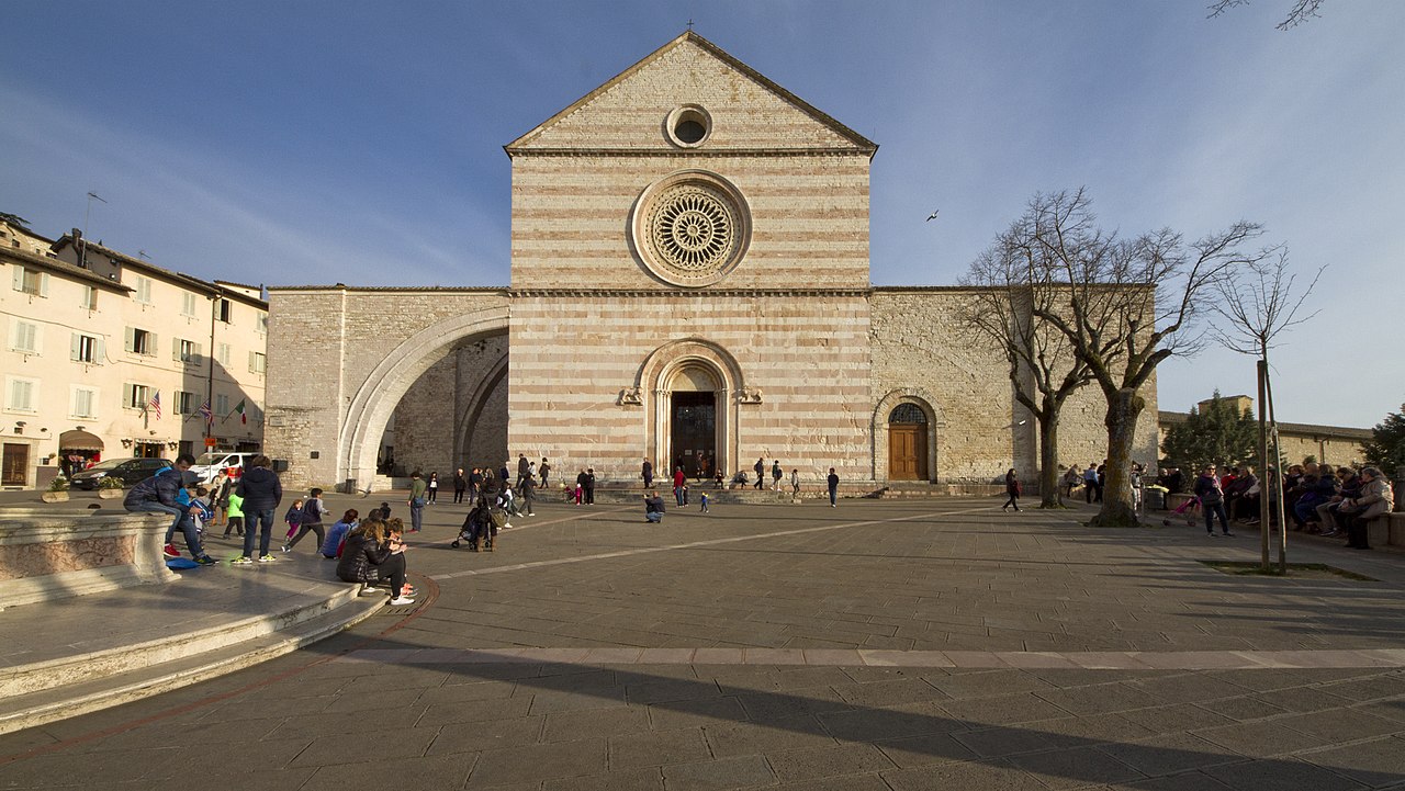 Chiara Assisi