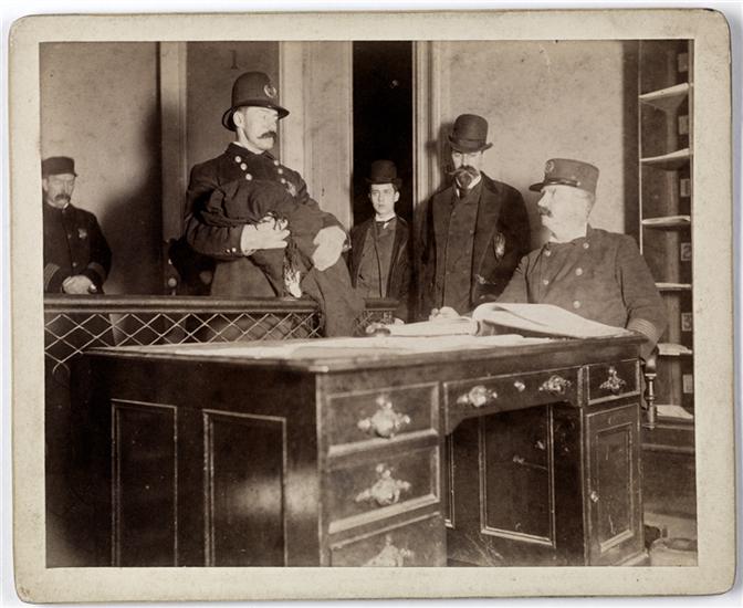 JACOB RIIS,POVERTY,19TH CENTURY,NEW YORK