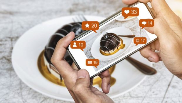 SOCIAL MEDIA