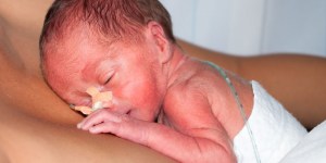 Lactancia materna en bebés prematuros ¿es posible?