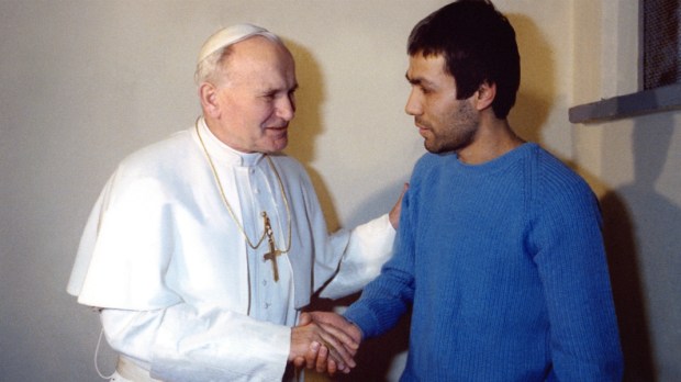 Jean Paul II et Ali Agça