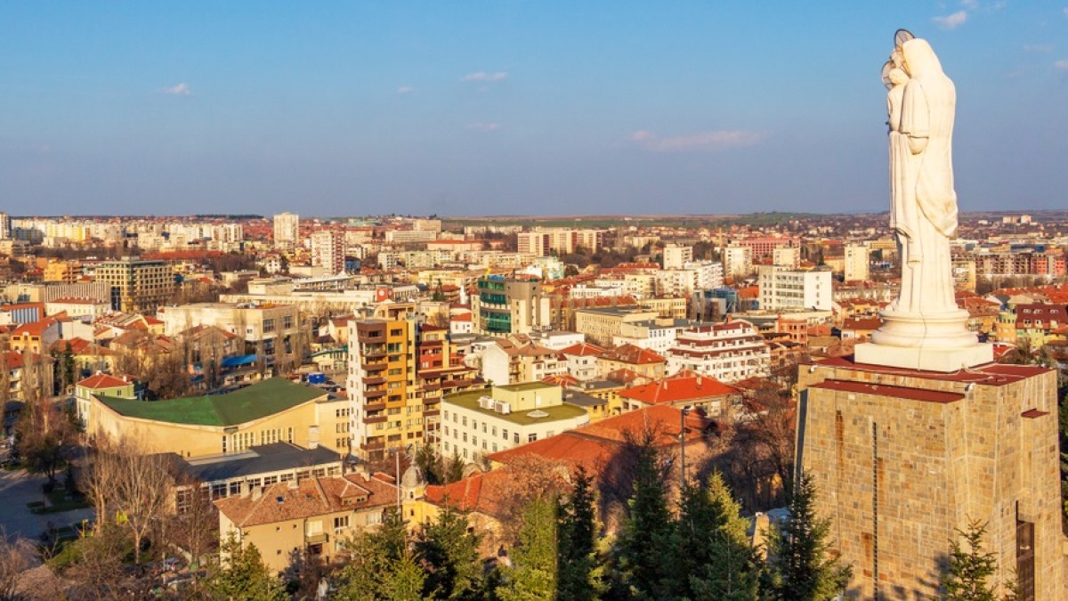web3-monument-of-the-holy-mother-of-god-in-haskovo-bulgaria-shutterstock-yakinii.jpg