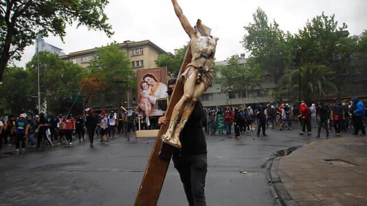Chile riots