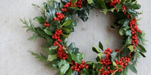 ¿Cómo nacieron los adornos navideños?