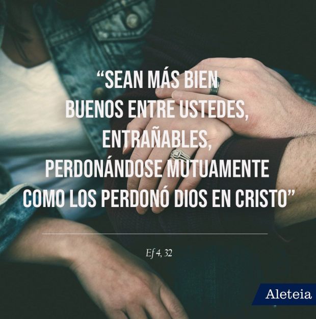 {"rendered":"Fotos: 13 vers\u00edculos b\u00edblicos que pueden ayudar a tu matrimonio"}