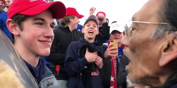 nick-sandmann-e-nathan-phillips.jpg