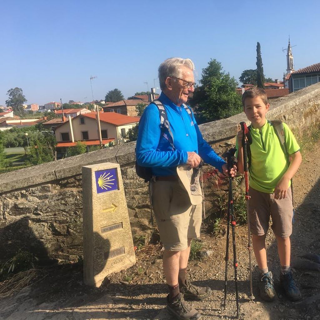 SANTI Y SU ABUELO