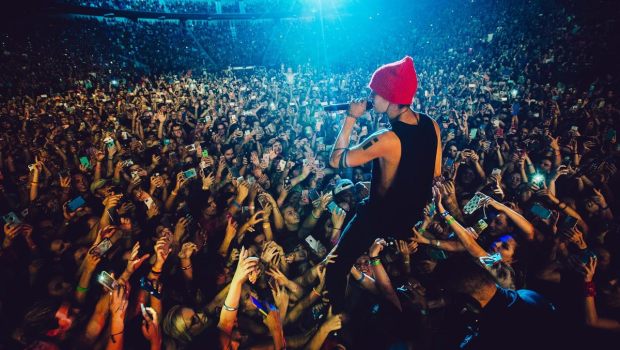 TWENTY ONE PILOTS