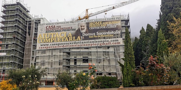 DOMUS SACERDOTALIS