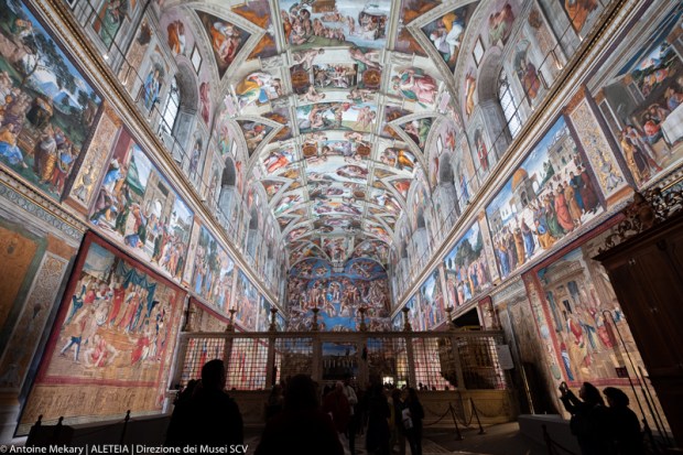 {"rendered":"Los tapices de Rafael de nuevo en la Capilla Sixtina"}