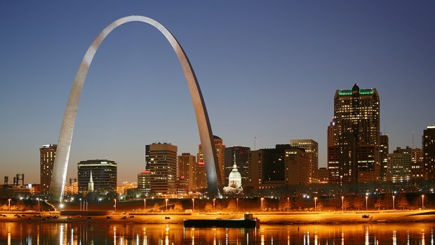 SAINT LOUIS
