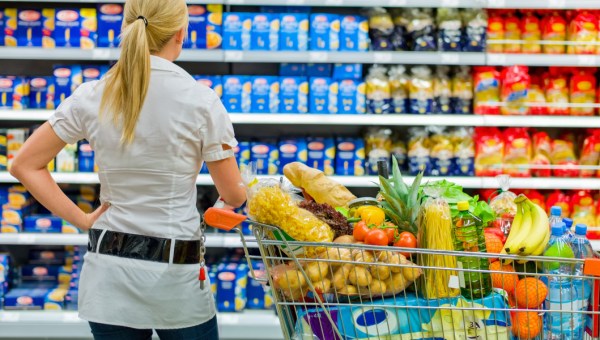 WOMAN, FULL, SHOPPING CART