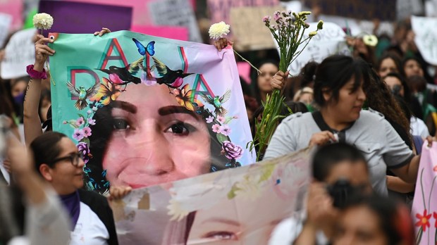 web3-women-mexico-protest-ingrid-escamilla-000_1p075y-pedro-pardo-afp.jpg