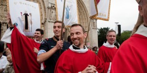 En la Iglesia, ¿hay sacerdotes casados y con hijos?