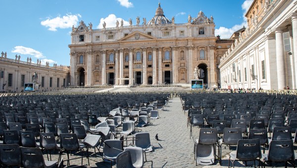 POPE-AUDIENCE-CORONAVIRUS-COVID-19