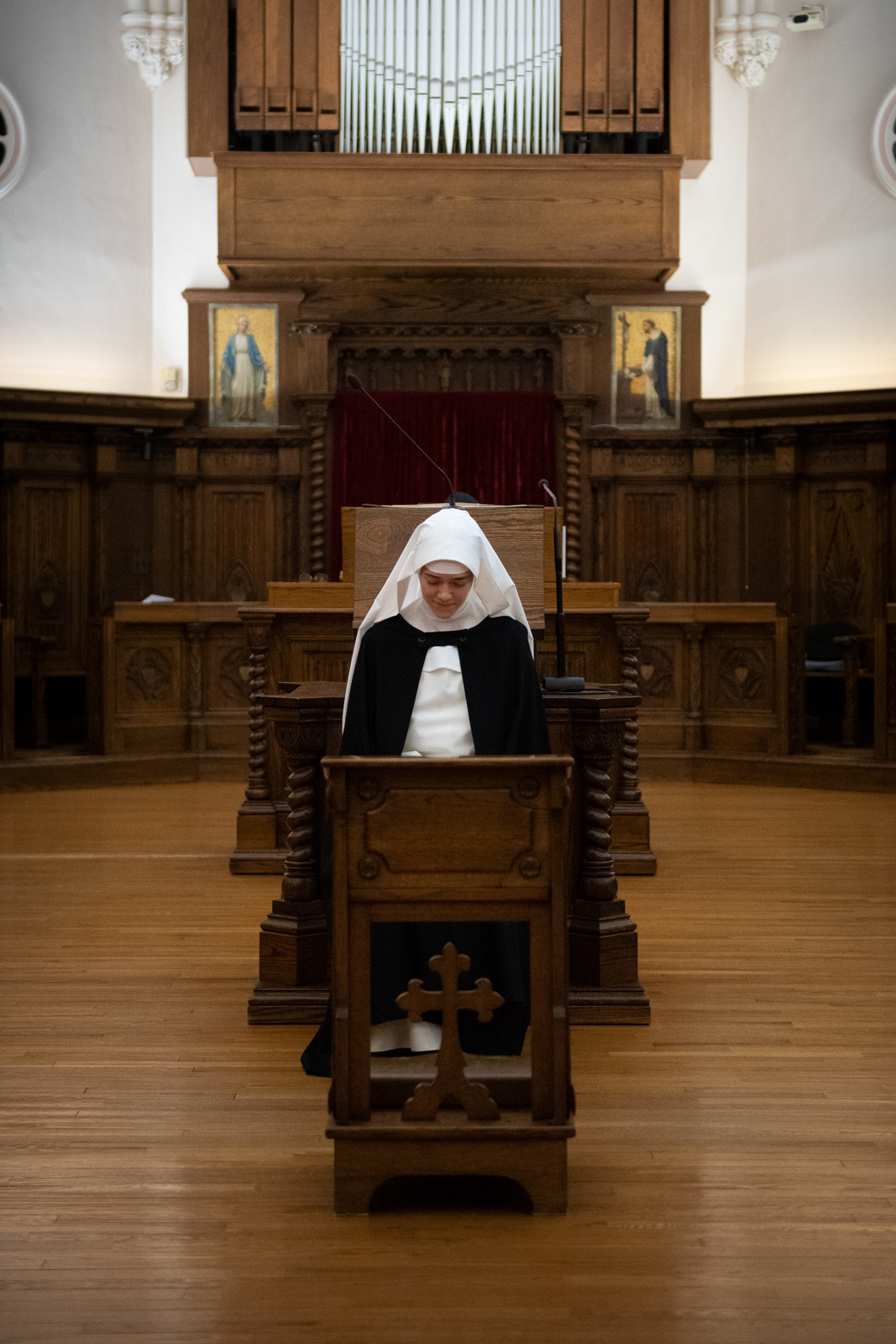 DOMINICAN,NUN,