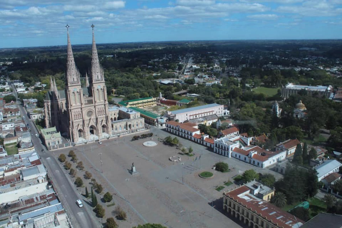 LUJAN