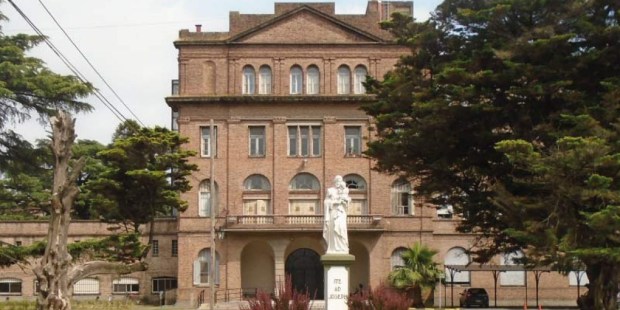 COLEGIO MAXIMO