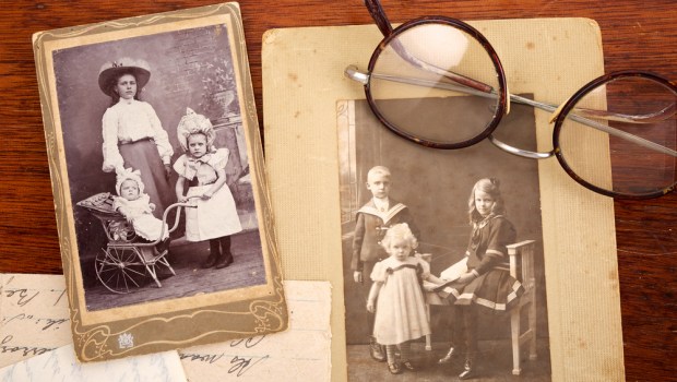 HISTORY FAMILY PHOTOS