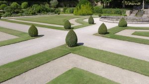 Garden Abbey Fontenay