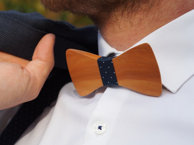 GROOM WEDDING BOW