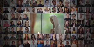 450 voces le cantan a la Virgen