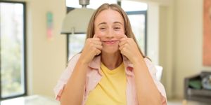 ¿Nos venden el placer porque la felicidad no se puede comprar?