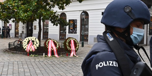 WEB2-ATTENTAT-VIENNE-AFP-000_8UF9UT.jpg