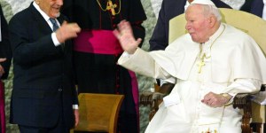 Juan Pablo II, el Papa que visitó por primera vez una Sinagoga