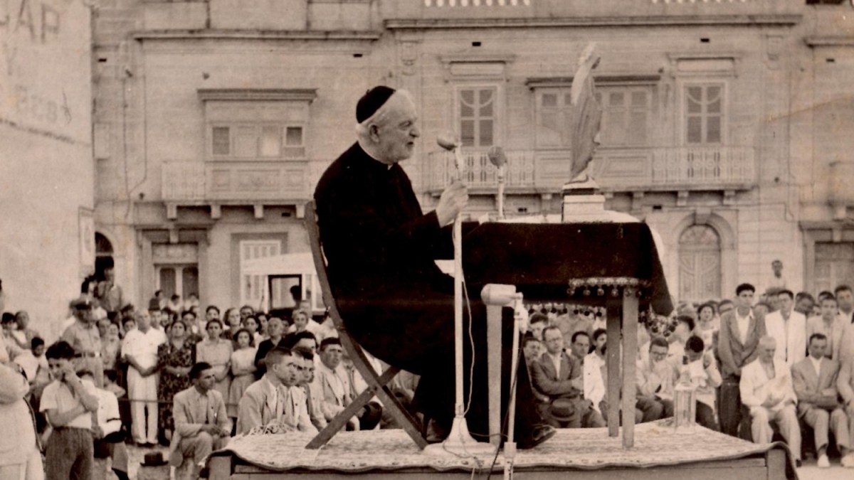 The Blessed Virgin Mary and San Ġorġ Preca