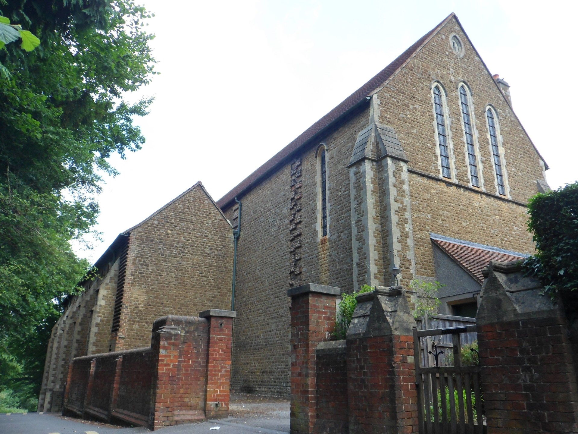 ST. JOSEPH'S IN DORKING, ENGLAND