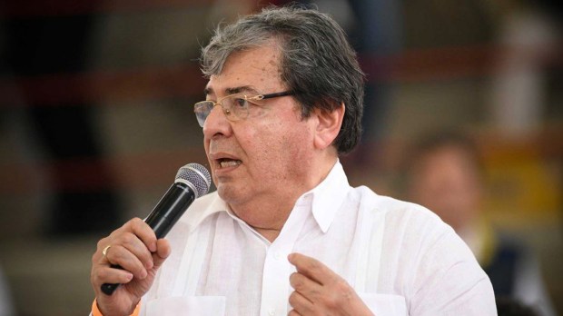 WEB3-CARLOS-HOLMES-TRUJILLO-COLOMBIA-presidencia.gov_.co_.jpg