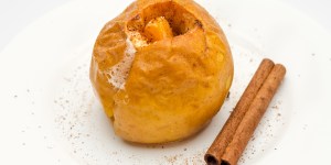 Manzanas asadas para el ayuno, receta de Santa Hildegarda