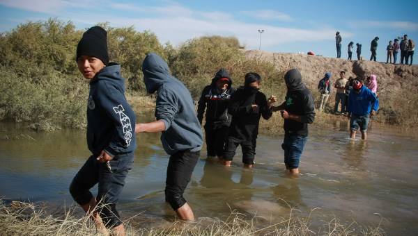 MIGRANTS