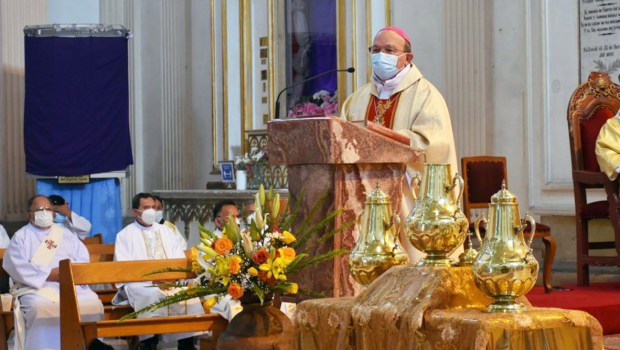 MONS CARLOS CURIEL