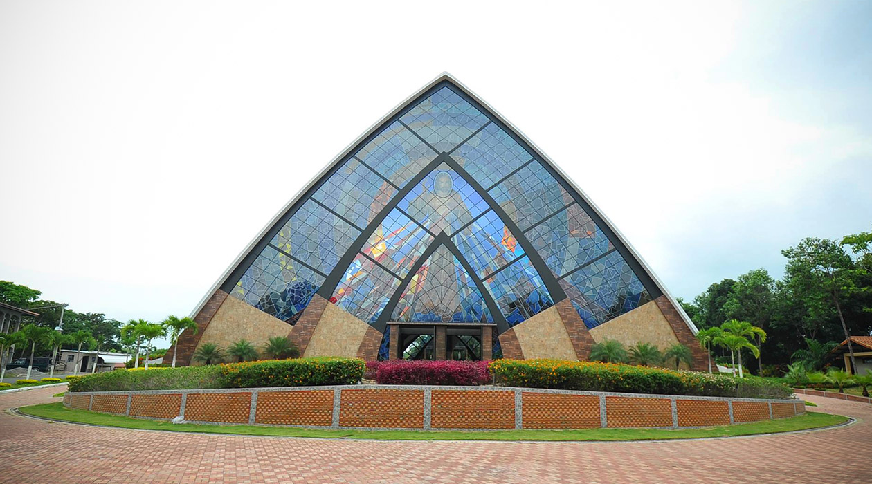 El maravilloso Santuario de la Divina Misericordia de Guayaquil (Ecuador)