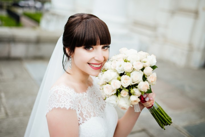 BRIDE, SMILE, FLOWER