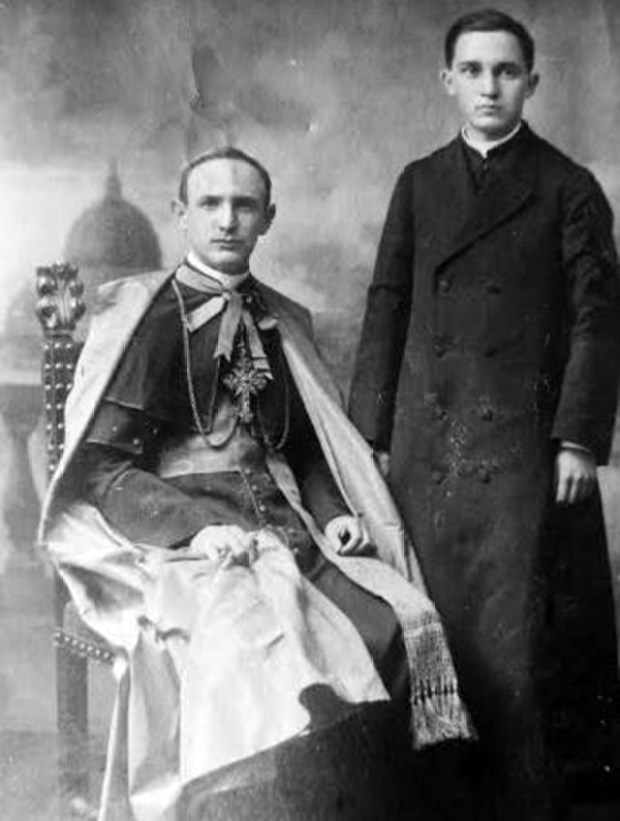 SALVADOR MONTES DE OCA
