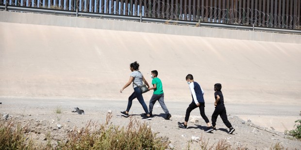 BORDER